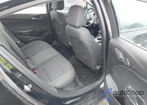 2017 Chevrolet Cruze Ls Auto z USA, uszkodzony, nr VIN 1G1BC5SM1H7175981